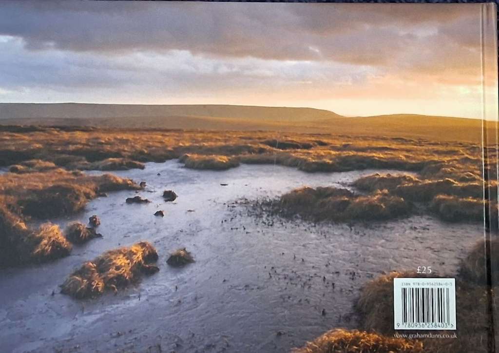 PEAK DISTRICT: a landscape guide